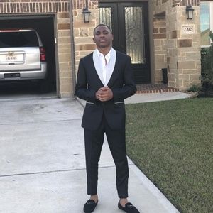 Meet your Posher, Tayy